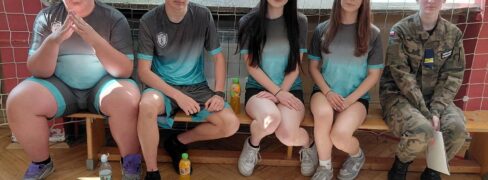 Piknik sportowo-obronny pod nazwą „Dzień Kadeta” w ZS im. Ks. Józefa Tischnera w Dobczycach